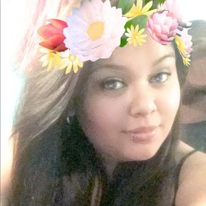 Meet your Posher, Marisa