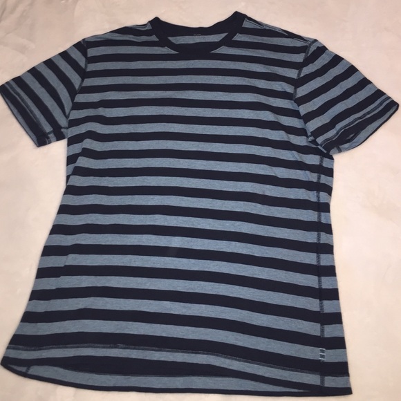 Mens XL Lululemon T-shirt