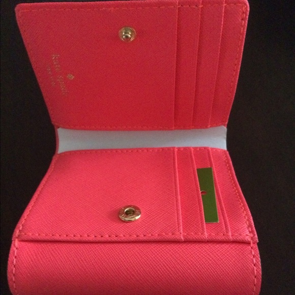 Kate Spade Cedar Street Wallet - Picture 2 of 3