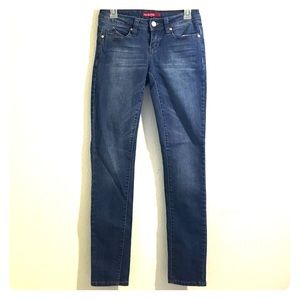 YMI Wanna Betta Butt skinny jeans size 3