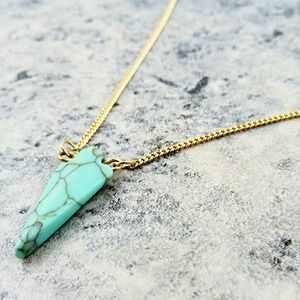 Vida Necklace