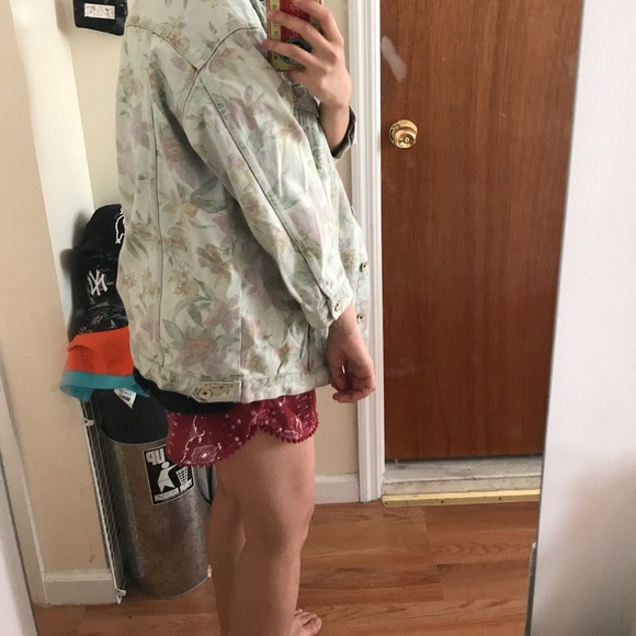 Zara floral denim jacket - Picture 6 of 6