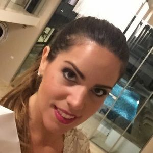 Meet your Posher, Veronica