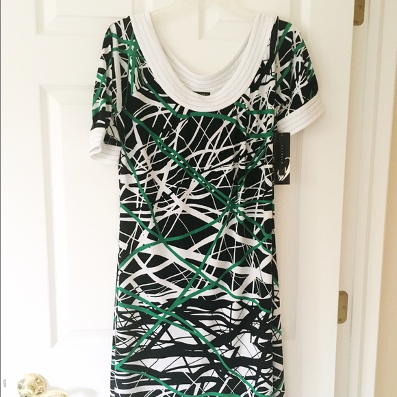 Nine West Dresses & Skirts - Nine West short sleeve knit career casual dress