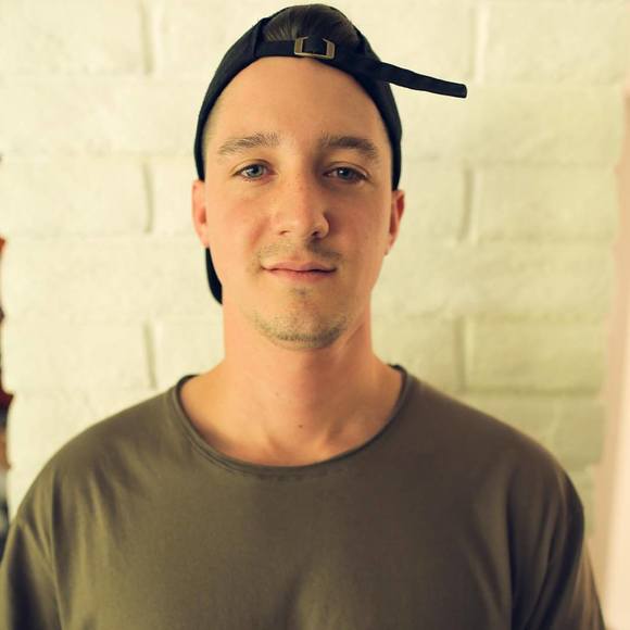 Meet your Posher, Garrett