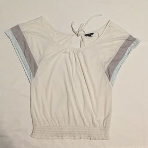 American Eagle short sleeve shirt