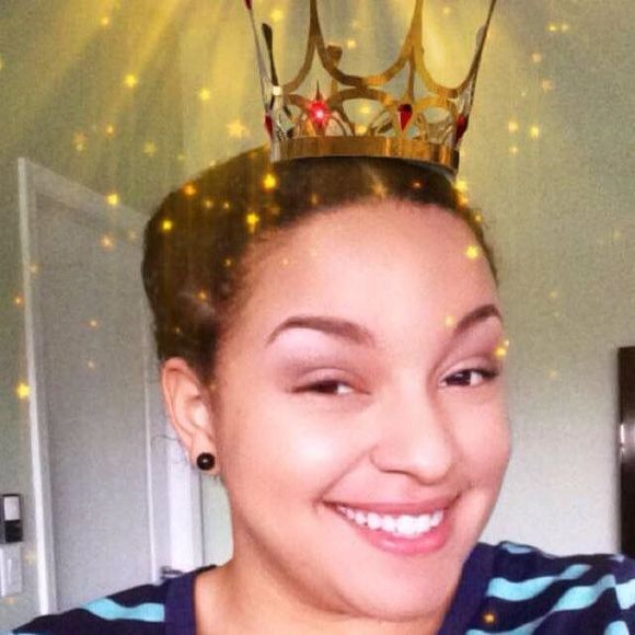 Meet your Posher, Nisha