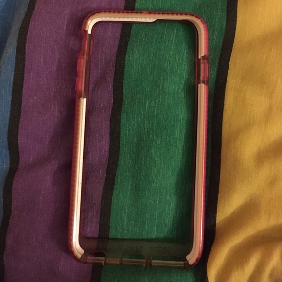 Tech21 pink&white bumper for iphone 6/6s plus