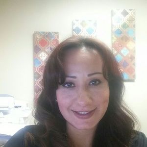 Meet your Posher, Brenda