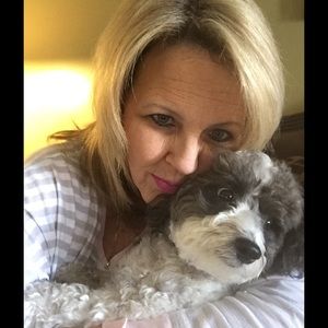 Meet your Posher, Rhonda