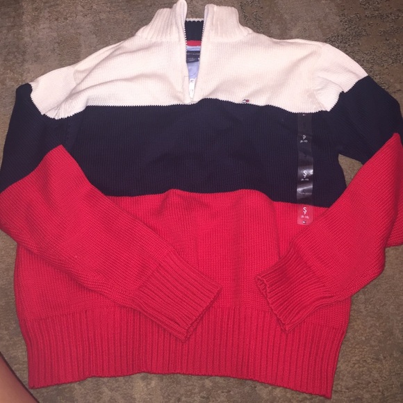 Tommy Hilfiger youth sweatshirt
