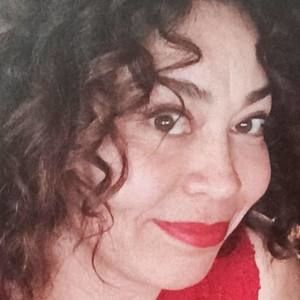 Meet your Posher, Ivette