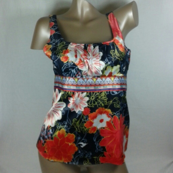 FREE TAHARI SATIN FLORAL SLEEVELESS BLOUSE