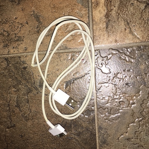 iPhone 4 - Picture 4 of 4