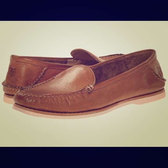 Super soft Frye loafers