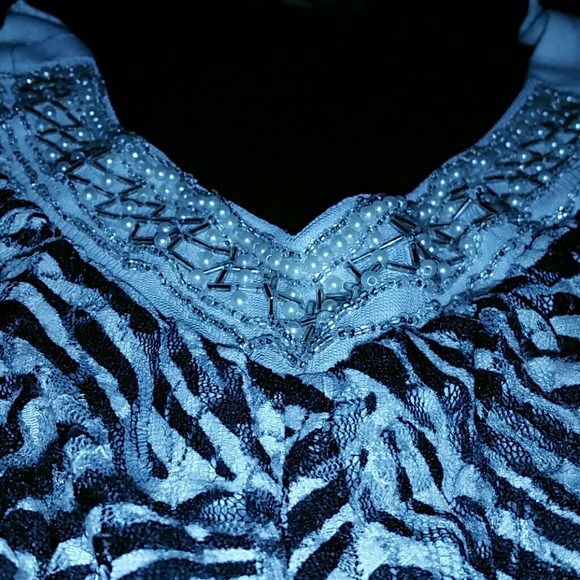 Shirt - Picture 2 of 3