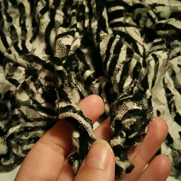 Shirt - Picture 3 of 3