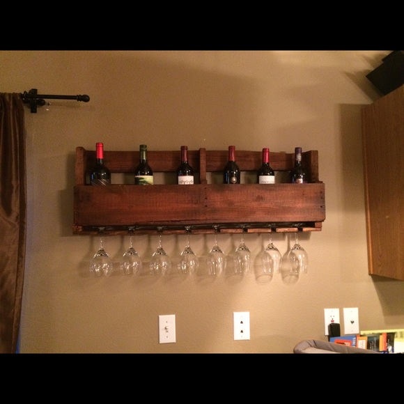 Meet your Posher, Jennifer - Picture 1 of 1