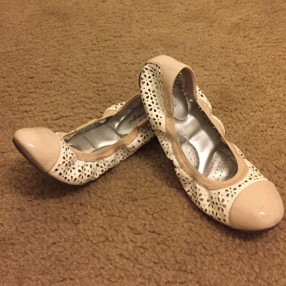 White and cream flats
