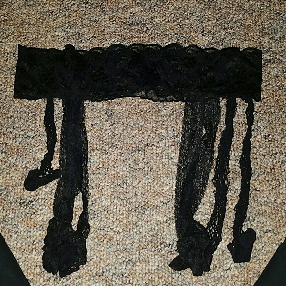 Women's garter belt w/thigh highs