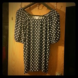 Cold shoulder plus blouse