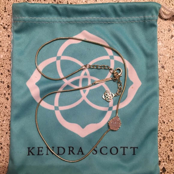 Kendra Scott iridescent drusy necklace