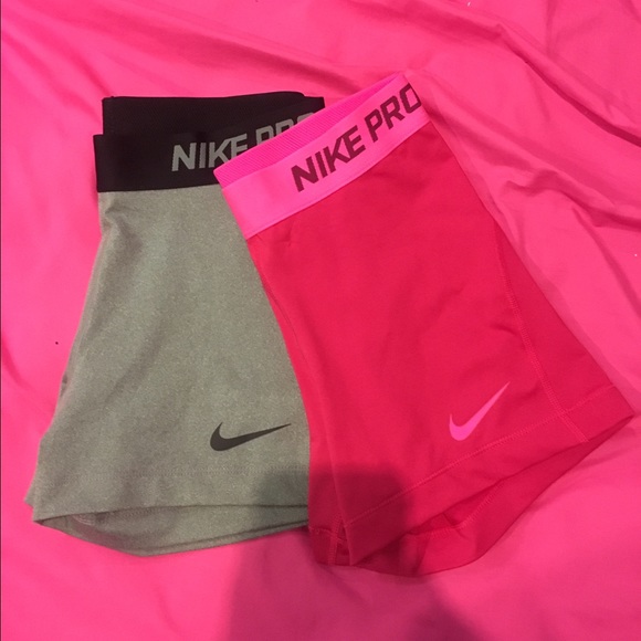 $17 LIMITED TIME!! PINK NIKE PROS