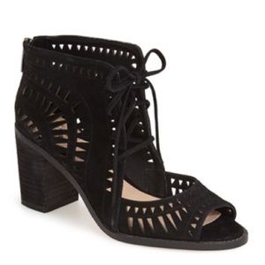 Vince Camuto Tarita cutout Lace-up sandal