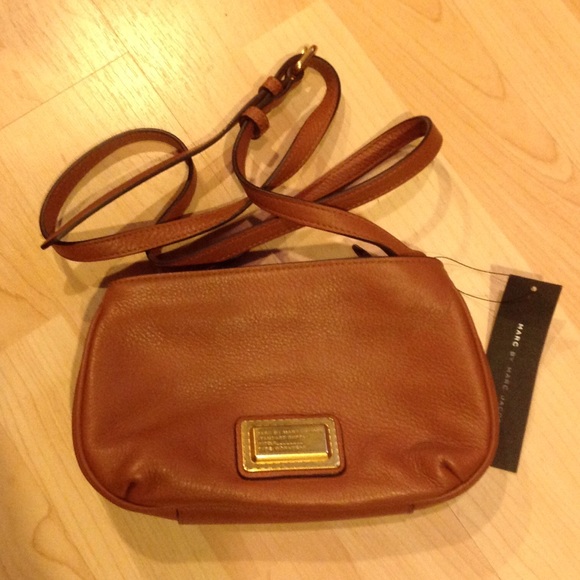 Marc by Marc Jacobs SMALL crossbody purse