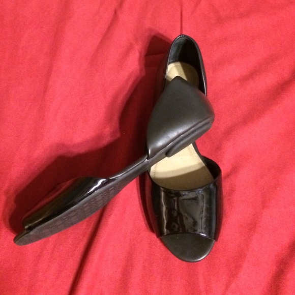Flats - Picture 2 of 2