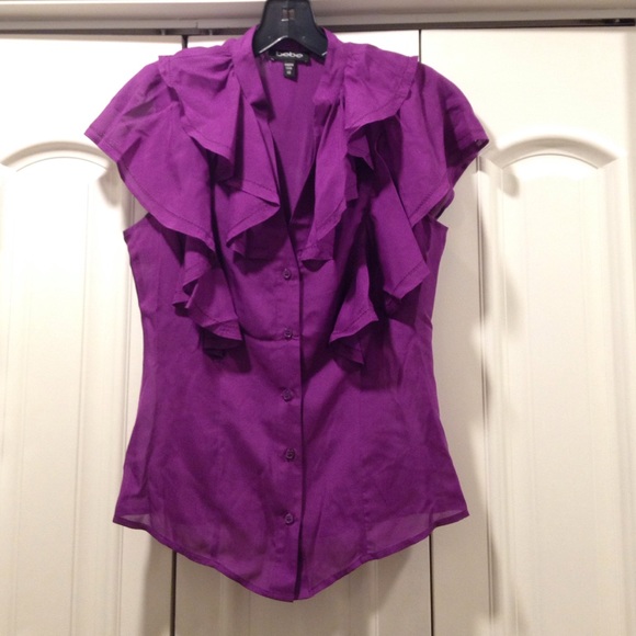 ✅SOLD✅👚Purple Bebe Blouse!