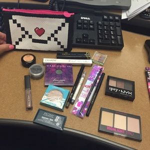 Lot of eye products! With bag!