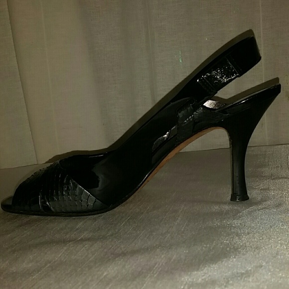 Circa Joan & David shoes - Picture 2 of 2
