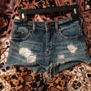 distressed high waisted denim shorts