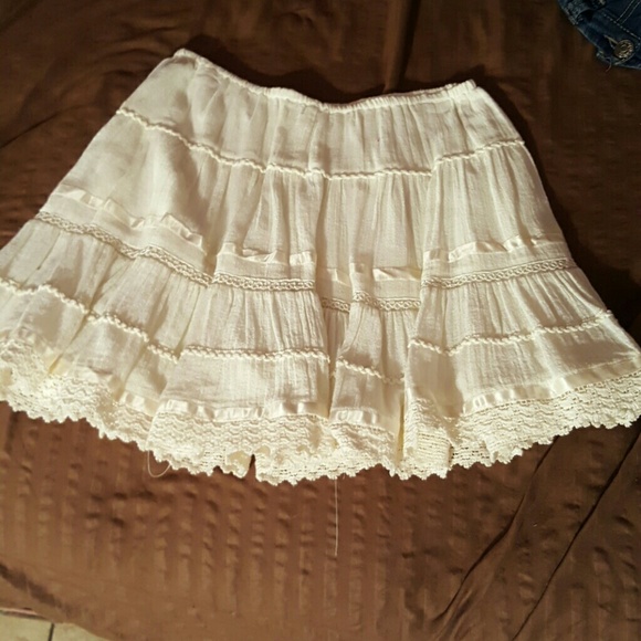 Ruffled Teired Layered Skirt