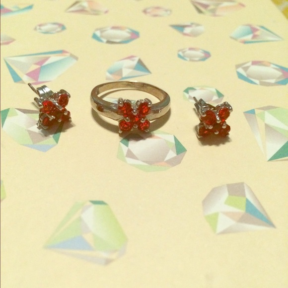Jewelry set flower  ruby earrings and ring silver