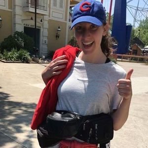 Meet your Posher, Casey