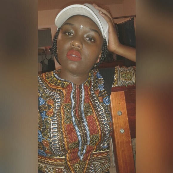 Meet your Posher, Irene