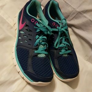 Nike Flex 2013 Run Women's  Sneakers