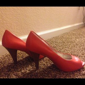 INC Coral heels
