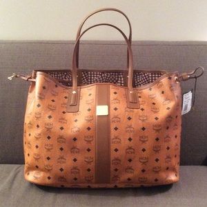 *AUTHENTIC* MCM Liz Shopper Sz L