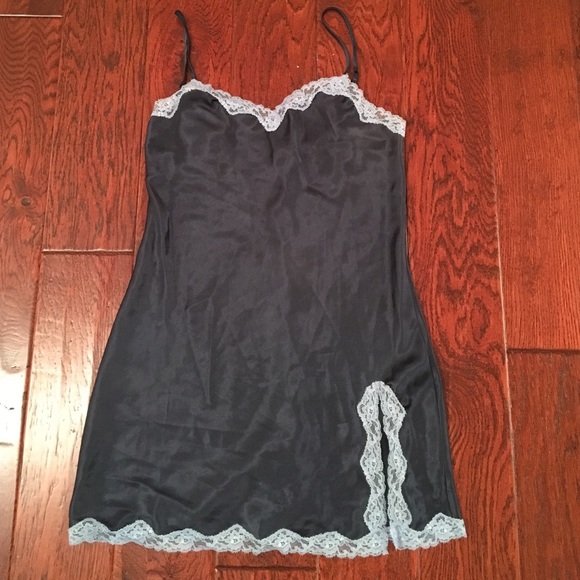 Victoria's Secret Other - VS Navy and light blue silky nightie
