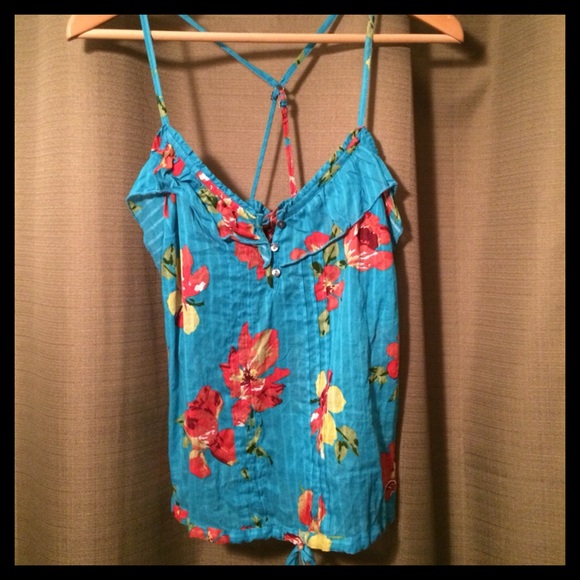 🌺HOST PICK🌺 Blue Hawaiian Halter Blouse - Picture 2 of 8