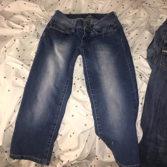 Stretchy Denim Capris