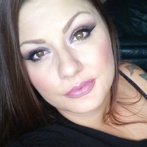 Meet your Posher, Chrystal