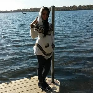 Meet your Posher, Luisa