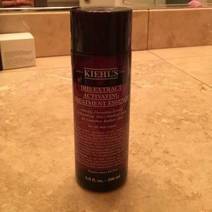 Kiehl's Iris Extract Activating Treatment Essence