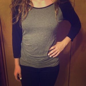 Fitted baseball tshirt