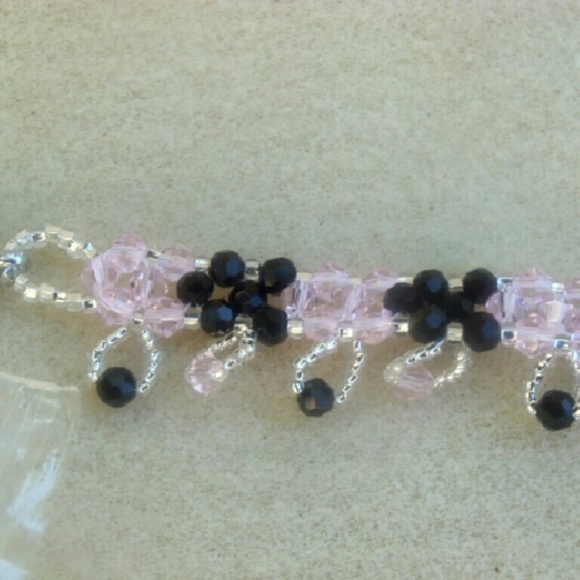 Bracelet and earrings