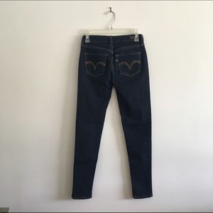 Levi's 535 Legging. Dark blue. Size 5.
